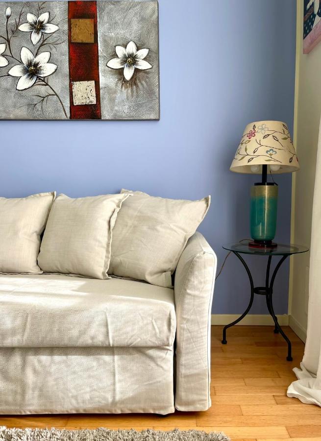 Luxury Four-Room Apartment In Monza Centro - 2 Min Walk To Train Station ภายนอก รูปภาพ